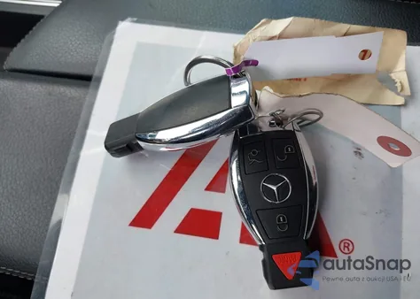 2013 Mercedes-Benz Ml 550 4Matic z USA, uszkodzony, nr VIN 4JGDA7DB9DA099707